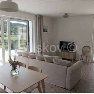 Brač, kuća najam do sezone 2 sobe 