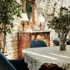 Brač, luksuzna vila – 1 red uz more! 