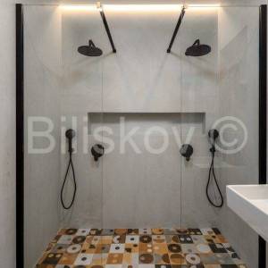 Brač, Murvica novouređen stan 38 m2, panoramski pogled na more