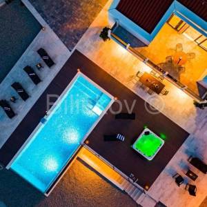 Brač, prodaja, vila, bazen, otvoren pogled