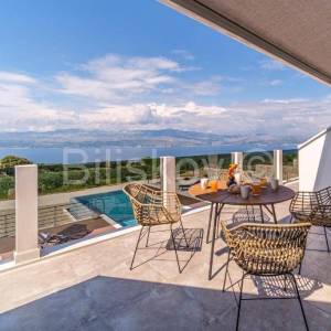 Brač, prodaja, vila, bazen, otvoren pogled