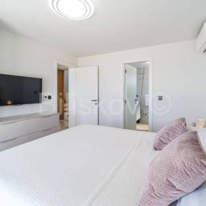 Brač, prodaja, vila, bazen, otvoren pogled