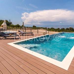 Brač, prodaja, vila, bazen, otvoren pogled