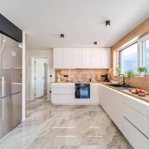 Brač, prodaja, vila, bazen, otvoren pogled