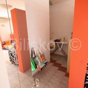 Brač, Supetar prodaja dvosoban stan 43m2, ostava
