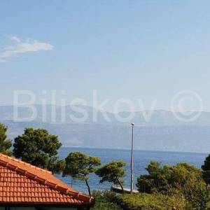 Brač, Supetar, prodaja kuća, centar, 100m od plaže