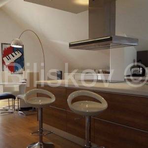 BRAČ, SUTIVAN, 1.red, 90m od plaže, kompletno namješten