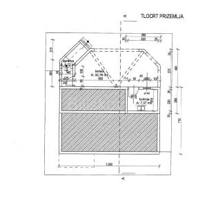 Brač, Sutivan, prodaja kuća, tri apartmana, bazen, 150 m od mora