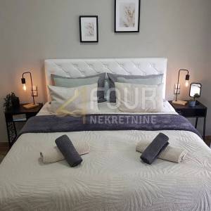 Bribir, kuća s bazenom, 175m2