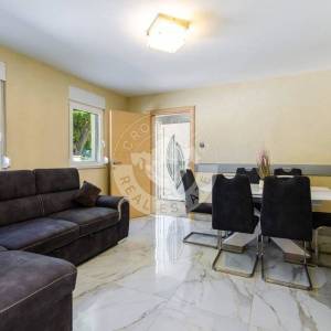 Bribir, Samostojeća kuća sa bazenom, 110m2