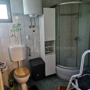 BRIŠEVO,ZADAR-SEOSKO IMANJE-PRODAJA!