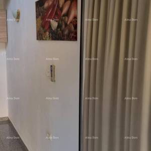 Buje. Prodaje se  stan u Kaštelu, površine 85 m²