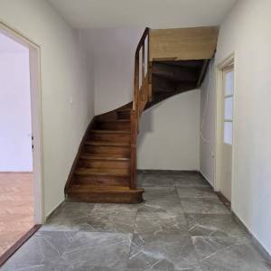 Bukovac, kuća, 3 etaže, parking, vrt