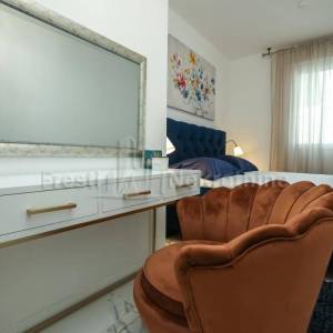 BULEVAR- LUKSUZAN - UHODAN U TURIZMU