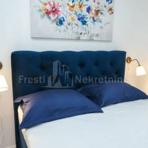 BULEVAR- LUKSUZAN - UHODAN U TURIZMU