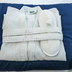 BULEVAR- LUKSUZAN - UHODAN U TURIZMU