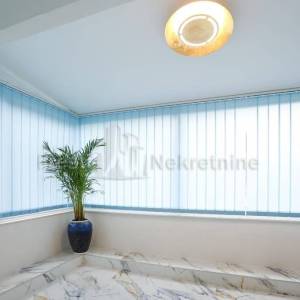 BULEVAR- LUKSUZAN - UHODAN U TURIZMU