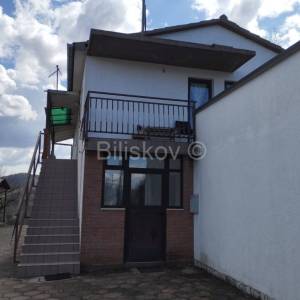 Buzet, prodaja, kuća na brežuljku, parcela 2400m2