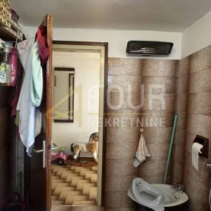 Čavle, dvojna kuća - prizemnica, 60m2