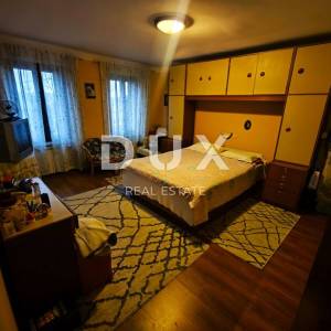 ČAVLE (okolica) - Samostojeća kuća sa 3250 m2 građevinskog zemljišta!