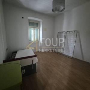 Čavle, samostojeća kuća, 540m2