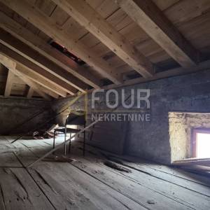 Čavle, samostojeća kuća, 540m2