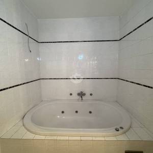 Čazma, CENTAR, 5-sobni stan , 165m2, Investicija idealno za najam radnicima, Moguća zamjena za drugu nekretninu