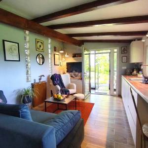 Čazma, Vrtlinska, kuća 196 m2 + apartman 17 m2, zemljište 4600 m2