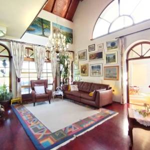 Čazma, Vrtlinska, kuća 196 m2 + apartman 17 m2, zemljište 4600 m2