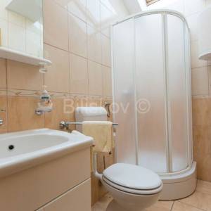 Čiovo, Okrug Donji, objekt sa 7 apartmana