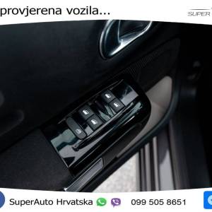 Citroen C3 1.2 PureTech Shine 110 KS, KAM