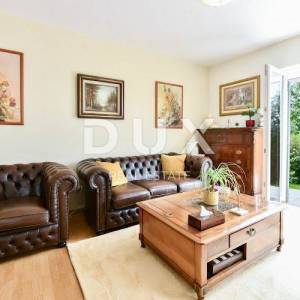 CRIKVENICA, GRIŽANE - Prekrasna samostojeća kuća s bazenom i pogledom na more!