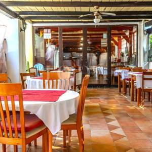 CRIKVENICA - Pansion s restoranom, 30 metara od mora