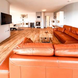 Crikvenica, samostojeća kuća s bazenom i pogledom na more