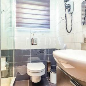 Crikvenica, stan 20 metara od mora sa bazenom