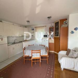 CRIKVENICA - Stan od 55m2 s pogledom na more