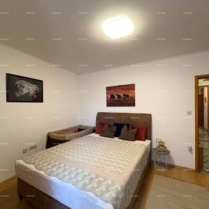 Danteov trg . Prodajemo stan u centru Pule sa parkirnim mjestom!