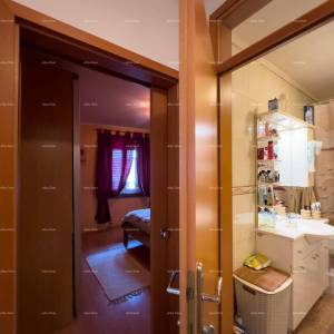 Danteov trg . Prodajemo stan u centru Pule sa parkirnim mjestom!