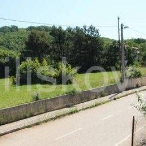 Dicmo, samostojeća obiteljska kuća