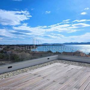 DIKLO- LUKSUZNI PENTHOUSE 159m2- TOP LOKACIJA!