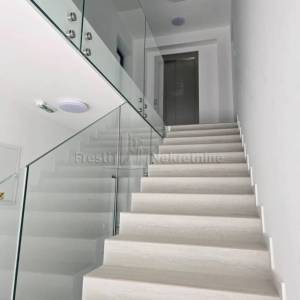 DIKLO- LUKSUZNI PENTHOUSE 159m2- TOP LOKACIJA!