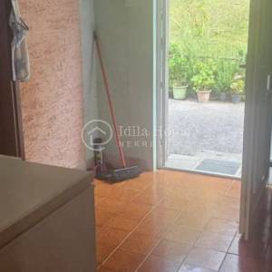 Donja Šemnica/Kuća s pomoćnim objektom/Zemljište