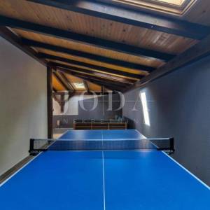 Dramalj – stan s ograđenom natkrivenom terasom