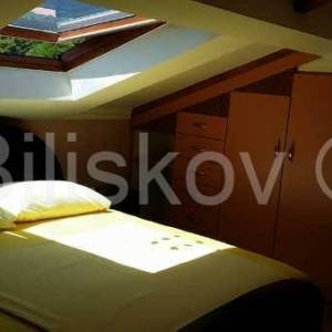 Drvenik Mali, samostojeća