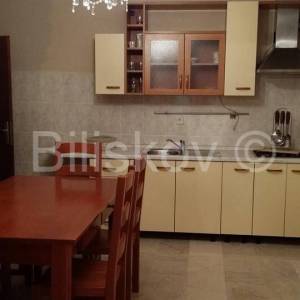 Drvenik Mali, samostojeća