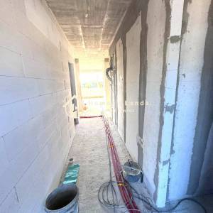 Dugo selo,4-soban stan(S1)140m2 s  prostranim vrtom s 3 strane + 2 PM