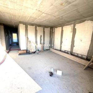 Dugo selo,novi 4-soban stan(S2)131m2 s  velikom terasom i 2 parkinga 