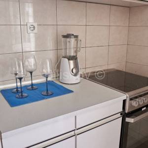 Dugoročan najam, Bačvice Split, 1 soba