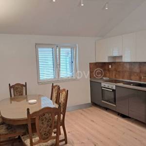 Dugoročan najam Split Visoka privatna kuća