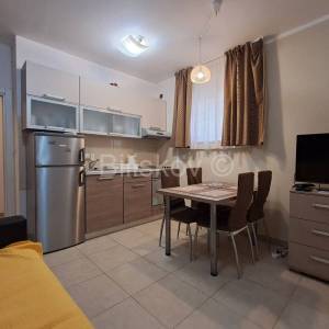 Dugoročan najam, studenti, Bačvice Split